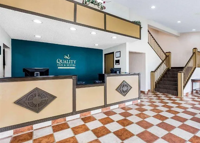 Hotel Quality & Area Bloomington