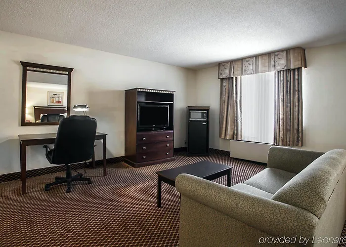 Hotel Quality & Area 4*